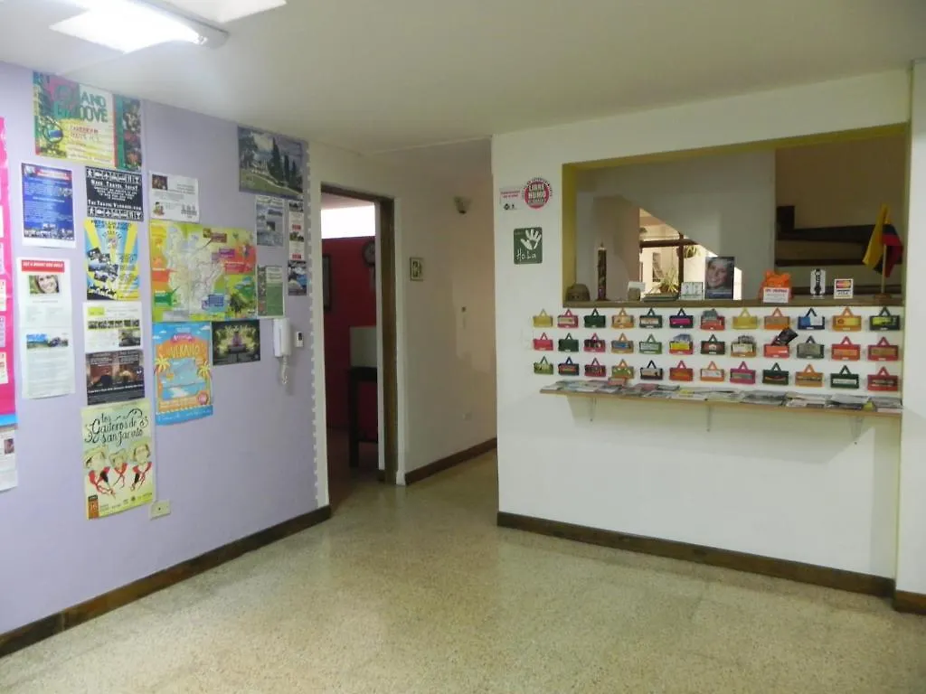 Hostal Tamarindo Itagüí 0*,